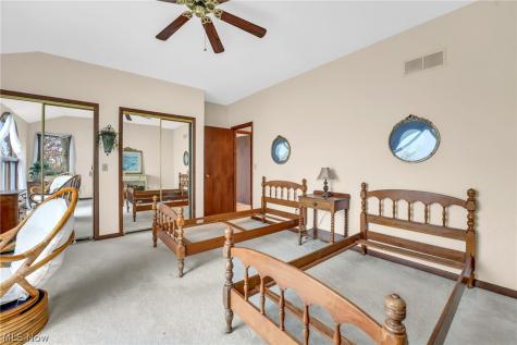 4502 Edgewater Drive Sheffield Lake OH 44054