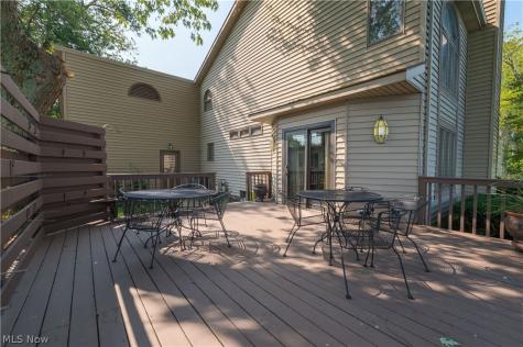 4502 Edgewater Drive Sheffield Lake OH 44054