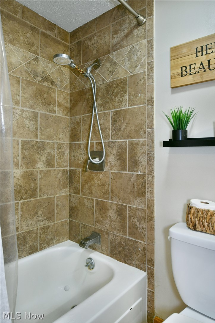 190 Wall Drive Cortland OH 44410