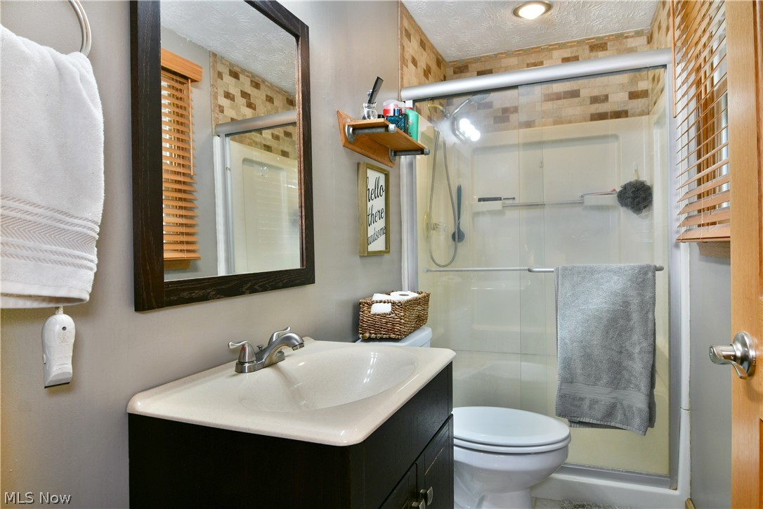 190 Wall Drive Cortland OH 44410
