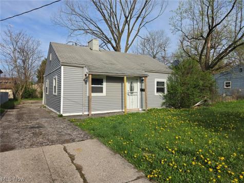 4264 E 164th Street Cleveland OH 44128