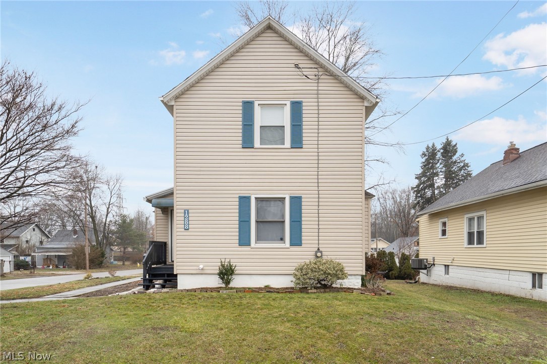 1288 Nestor Avenue Akron OH 44314