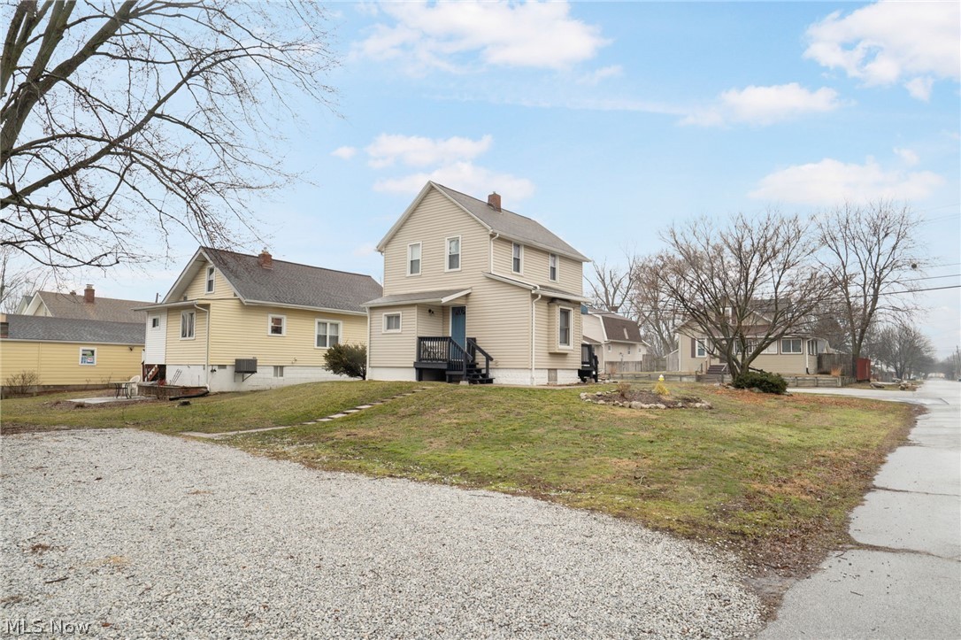 1288 Nestor Avenue Akron OH 44314