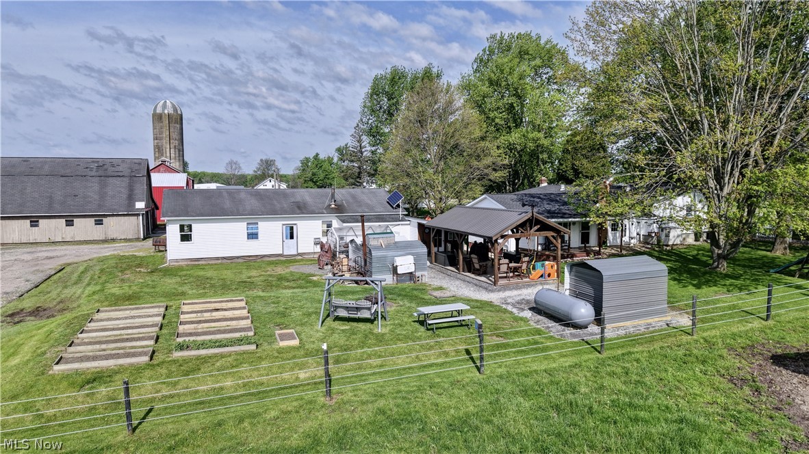 2393 Kinsman Road Northwest North Bloomfield OH 44450