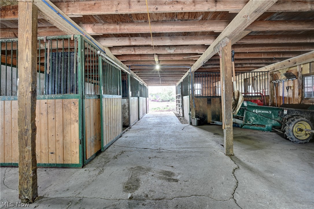 2393 Kinsman Road Northwest North Bloomfield OH 44450