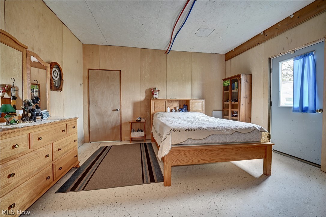 2393 Kinsman Road Northwest North Bloomfield OH 44450