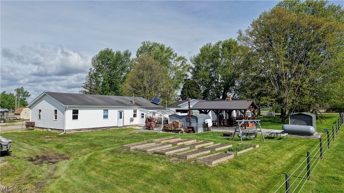 2393 Kinsman Road Northwest North Bloomfield OH 44450
