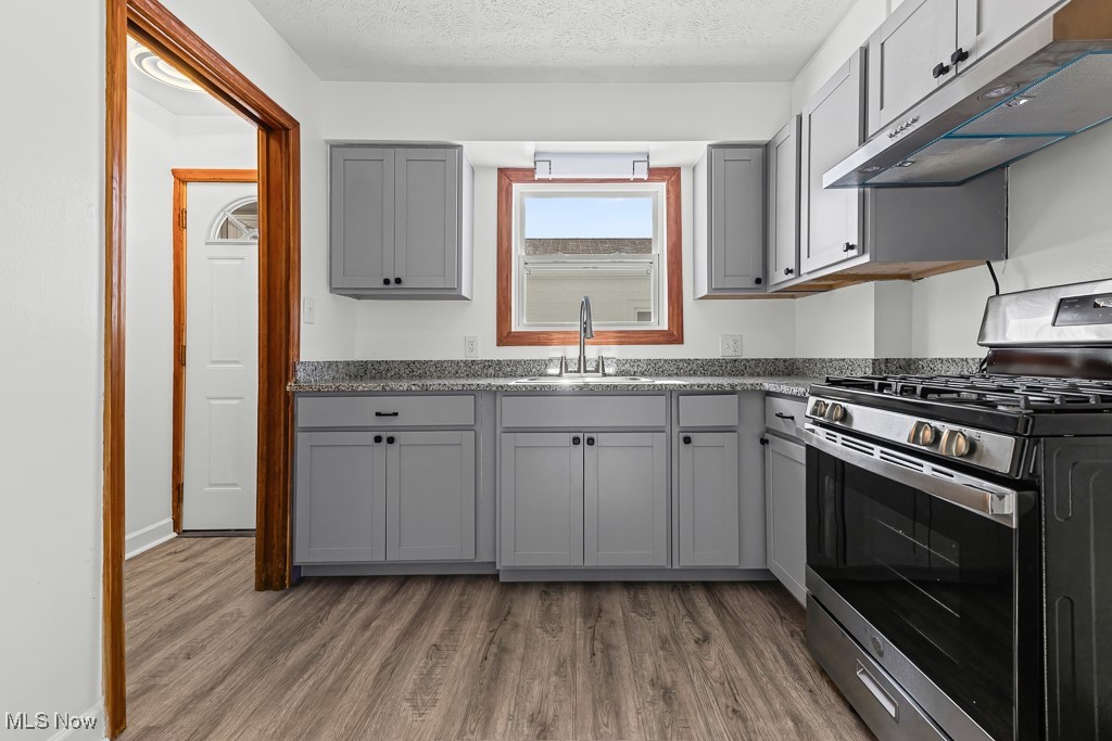 1724 Krumroy Road Akron OH 44312