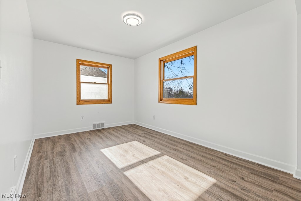 1724 Krumroy Road Akron OH 44312