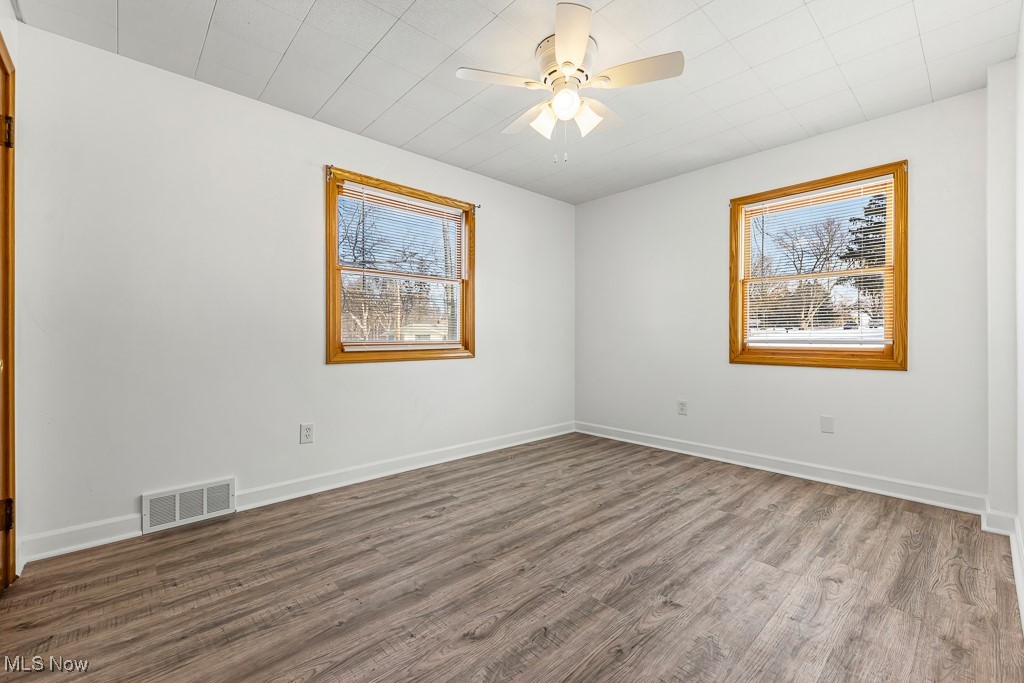 1724 Krumroy Road Akron OH 44312