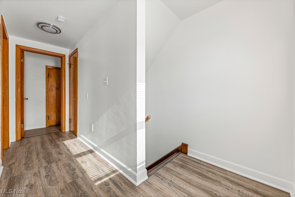 1724 Krumroy Road Akron OH 44312