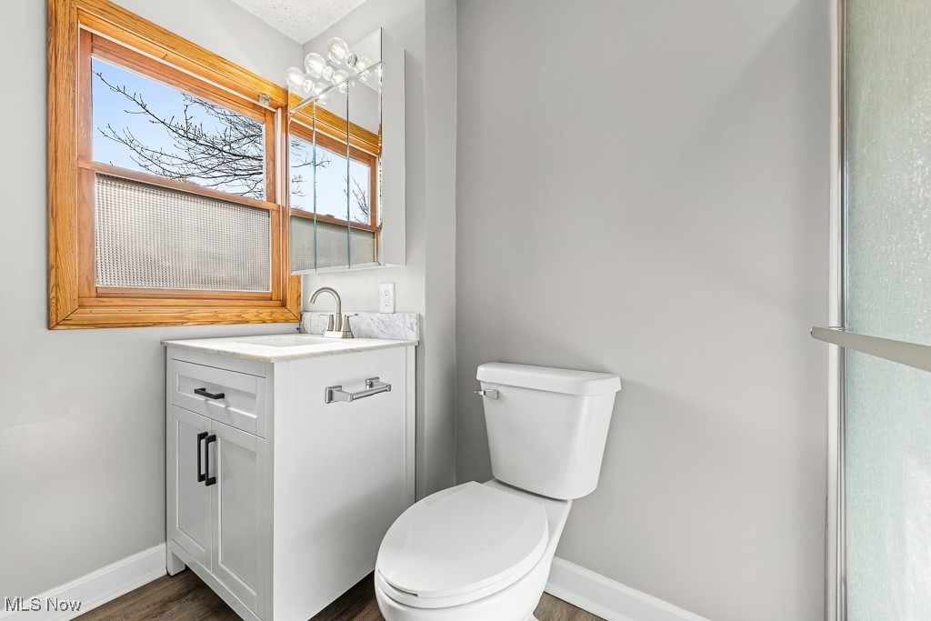 1724 Krumroy Road Akron OH 44312