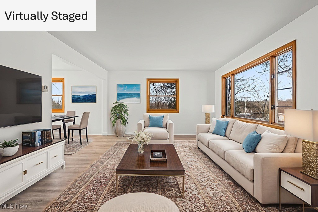 1724 Krumroy Road Akron OH 44312