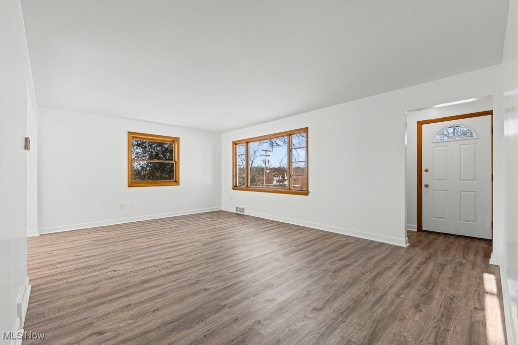 1724 Krumroy Road Akron OH 44312