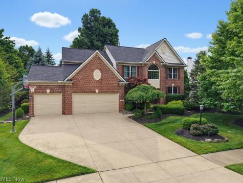15295 Old Oak Drive Strongsville OH 44149