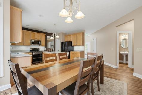 15295 Old Oak Drive Strongsville OH 44149