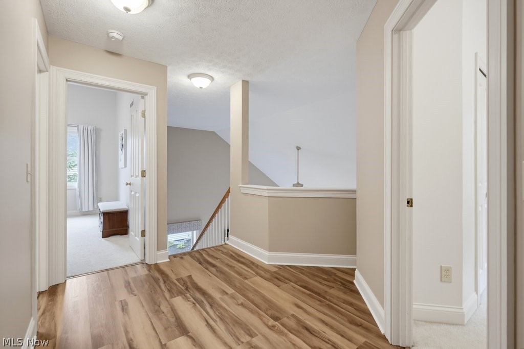 15295 Old Oak Drive Strongsville OH 44149