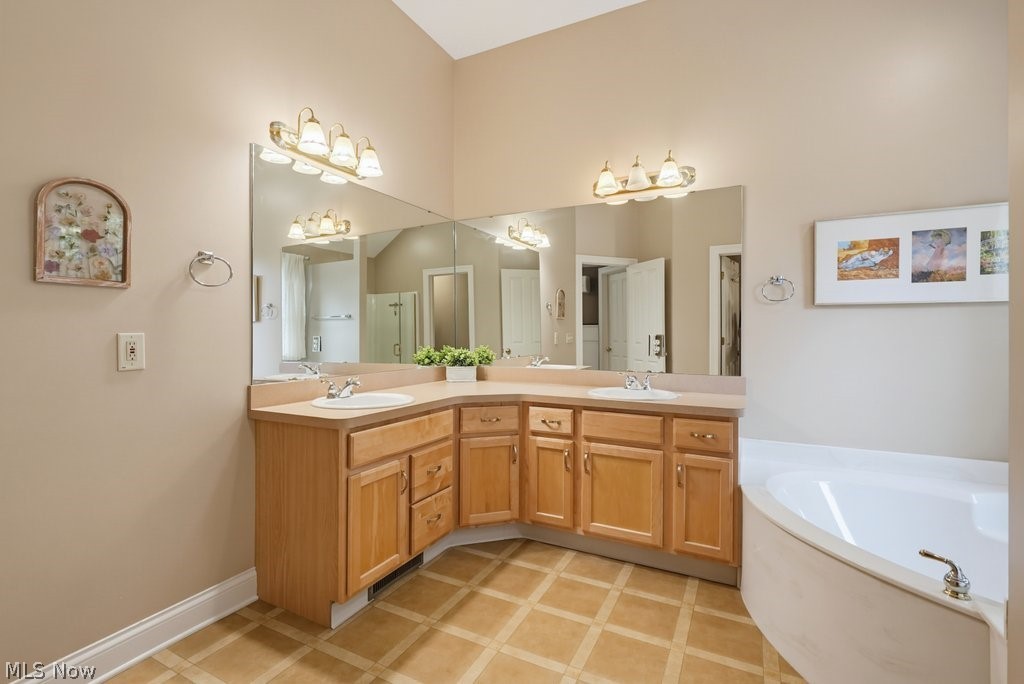 15295 Old Oak Drive Strongsville OH 44149