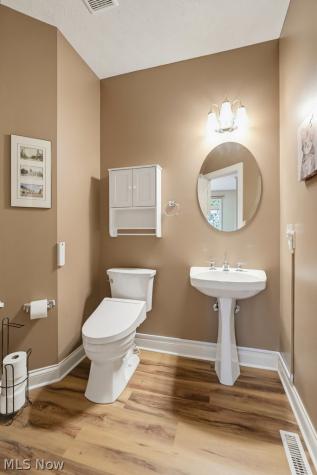 15295 Old Oak Drive Strongsville OH 44149