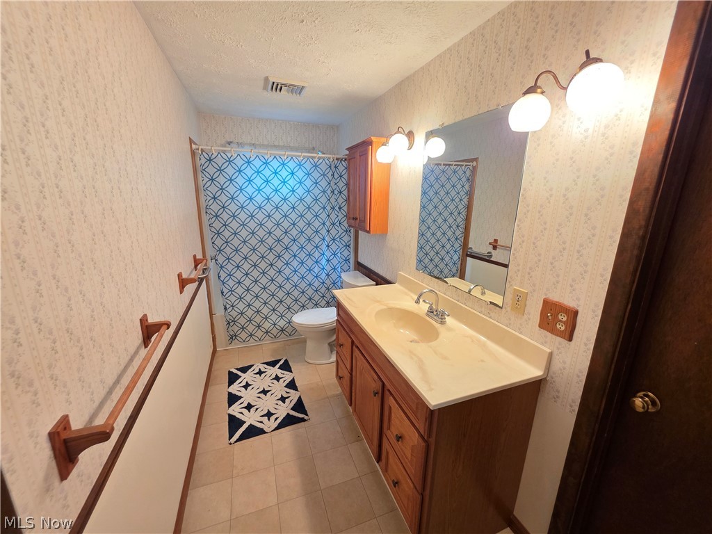 2249 Brighton Place Madison OH 44057