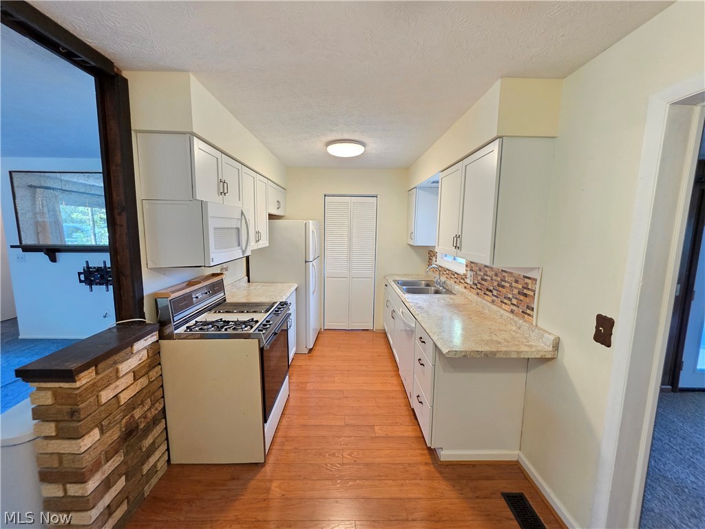 2249 Brighton Place Madison OH 44057