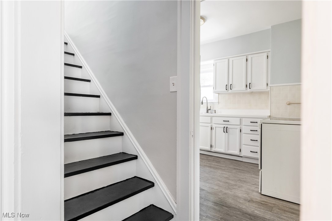 1147 Yellowstone Road Cleveland Heights OH 44121