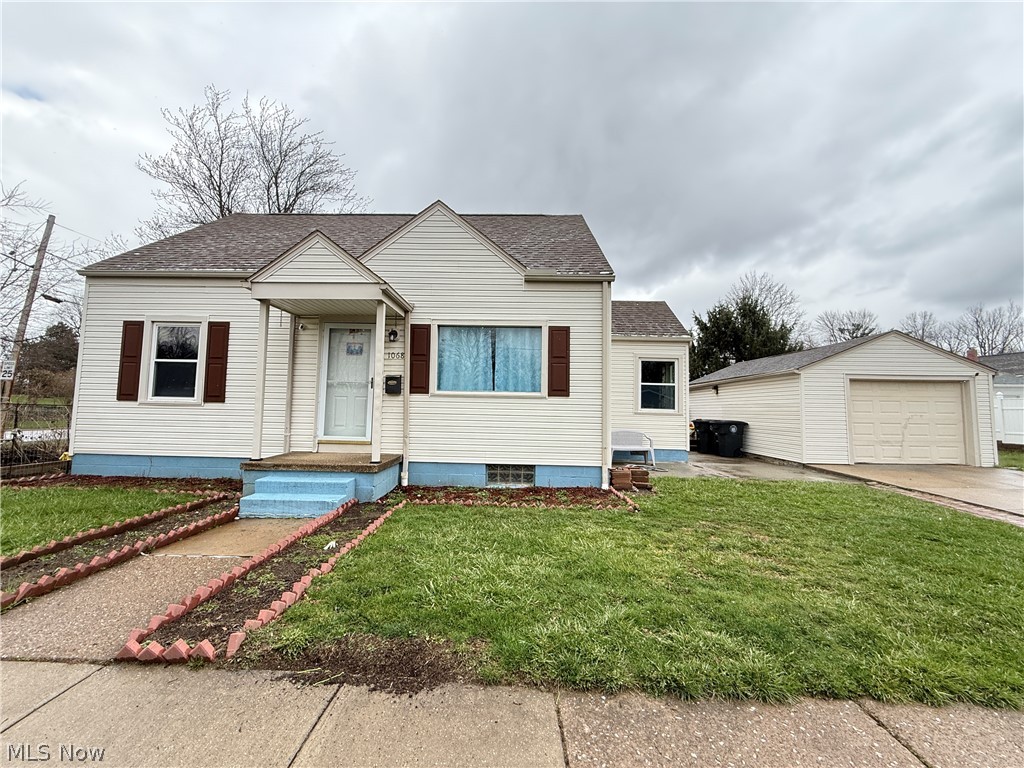 1068 Easton Drive Akron OH 44310