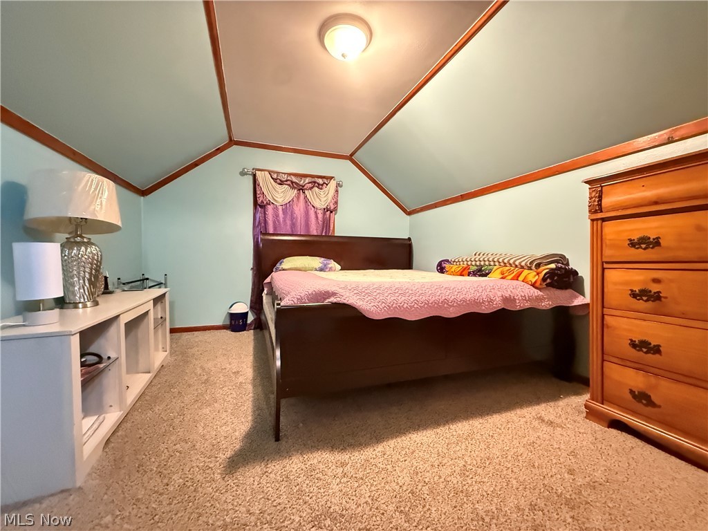 1068 Easton Drive Akron OH 44310