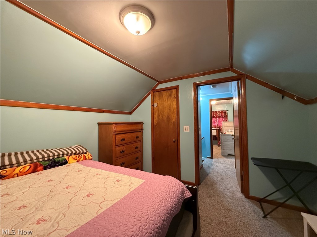 1068 Easton Drive Akron OH 44310