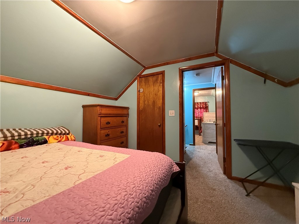 1068 Easton Drive Akron OH 44310