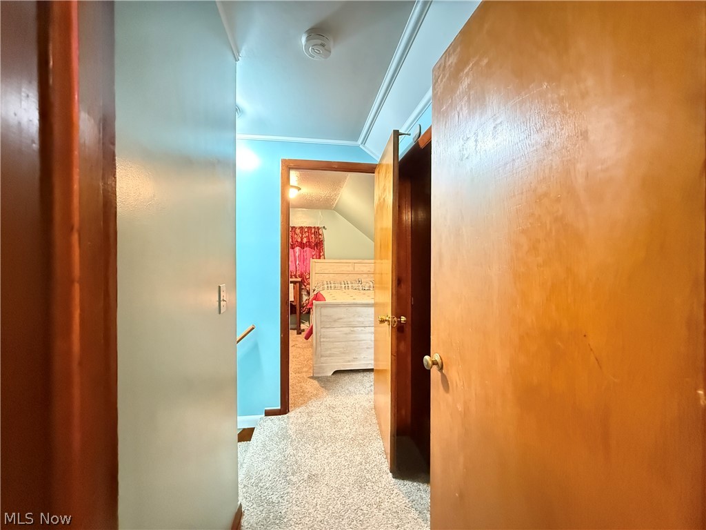 1068 Easton Drive Akron OH 44310