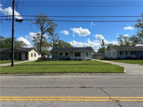 2014 Homewood Drive Lorain OH 44055