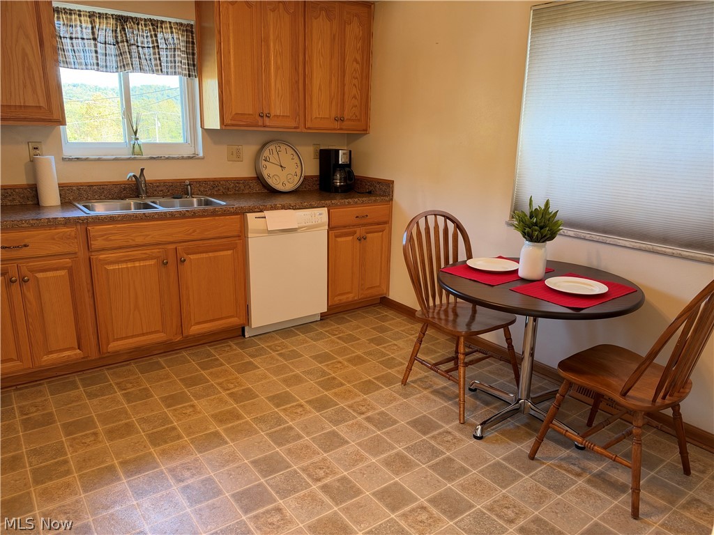 640 Tulip Lane Martins Ferry OH 43935