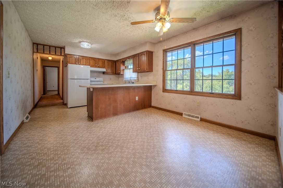 3192 Dewalt Drive Green OH 44312