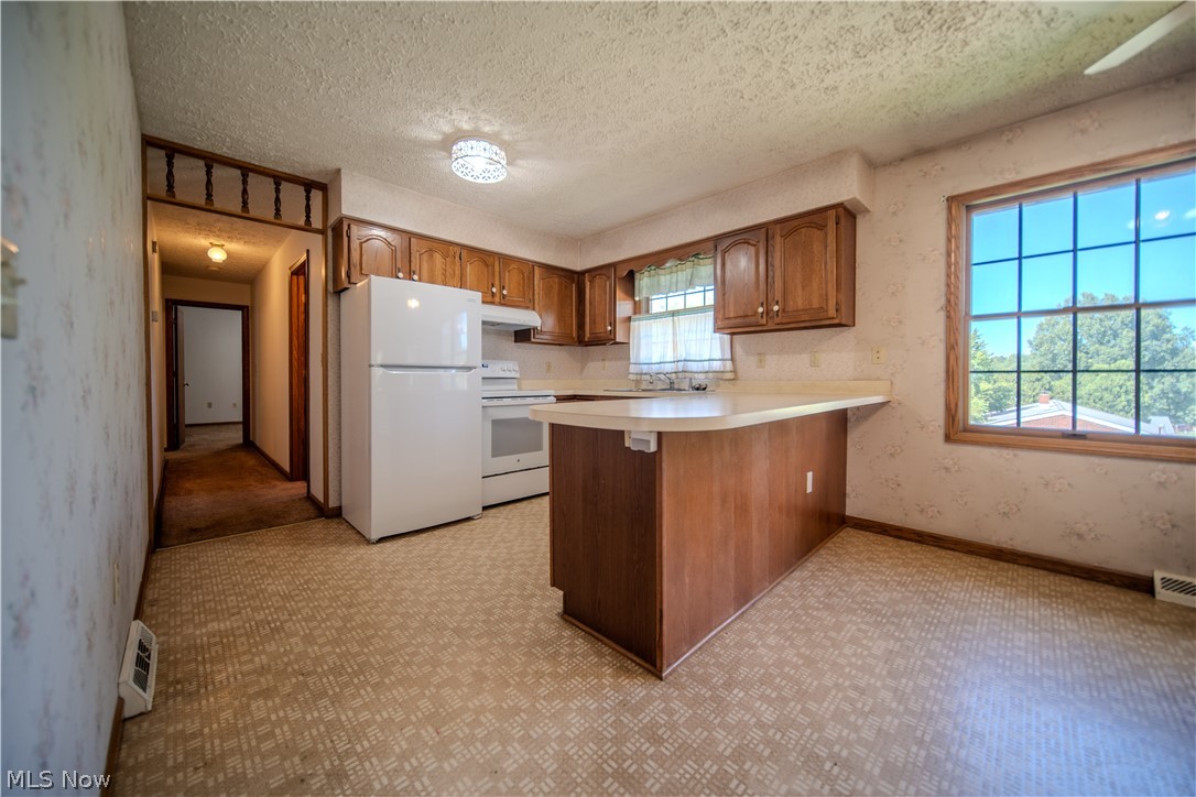 3192 Dewalt Drive Green OH 44312
