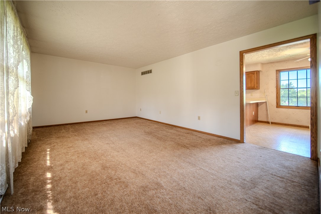 3192 Dewalt Drive Green OH 44312