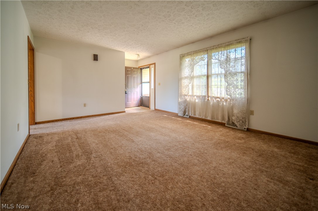 3192 Dewalt Drive Green OH 44312