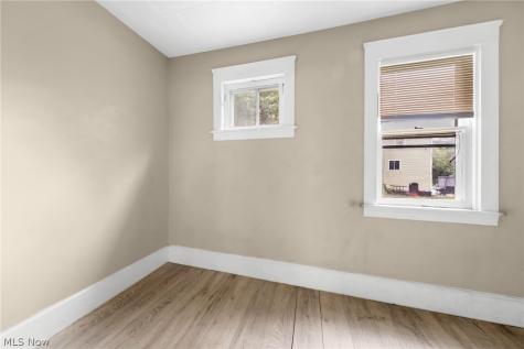 3273 W 44th Street Cleveland OH 44109
