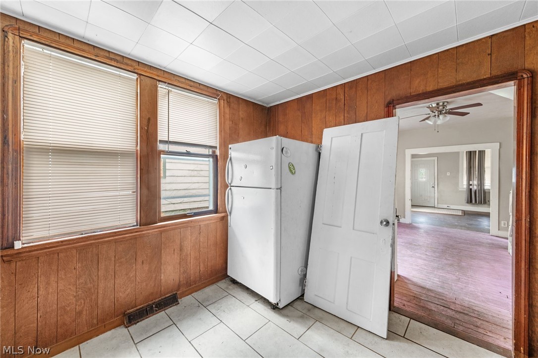 3273 W 44th Street Cleveland OH 44109