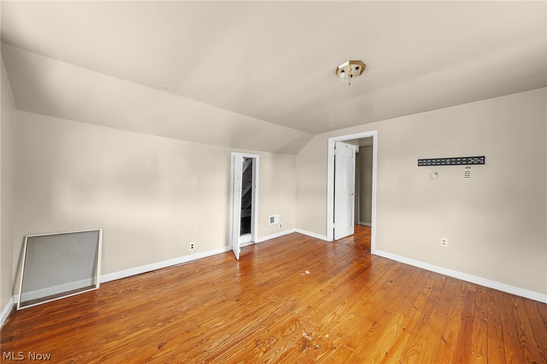 3273 W 44th Street Cleveland OH 44109