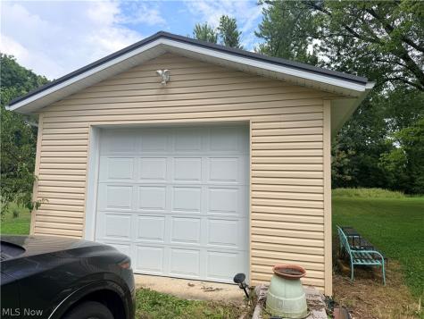 11941 Hawthorne Drive Northfield OH 44067