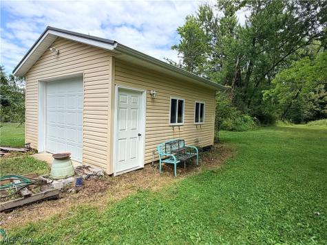 11941 Hawthorne Drive Northfield OH 44067