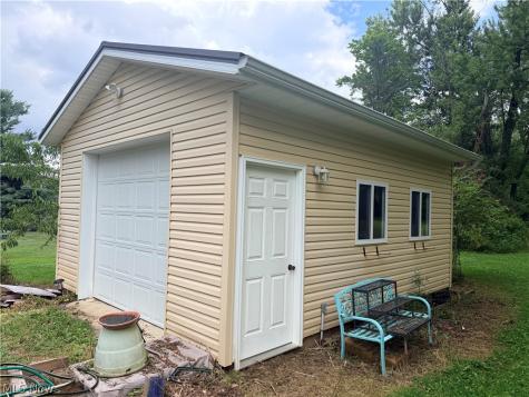 11941 Hawthorne Drive Northfield OH 44067
