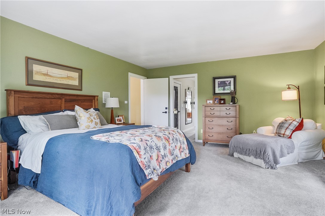 889 Eaton Avenue Akron OH 44303