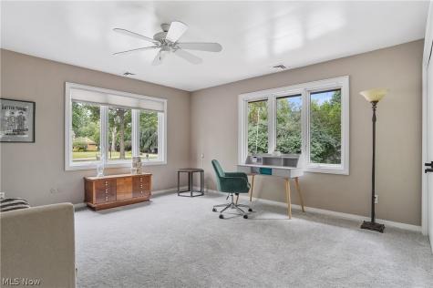 889 Eaton Avenue Akron OH 44303