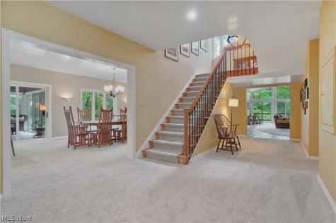 889 Eaton Avenue Akron OH 44303