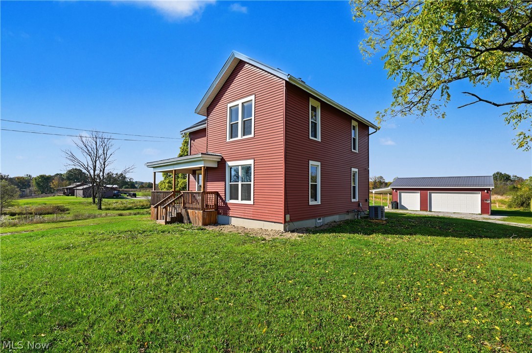 3167 State Route 225 Diamond OH 44412