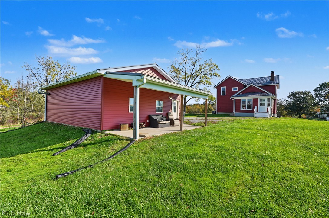 3167 State Route 225 Diamond OH 44412