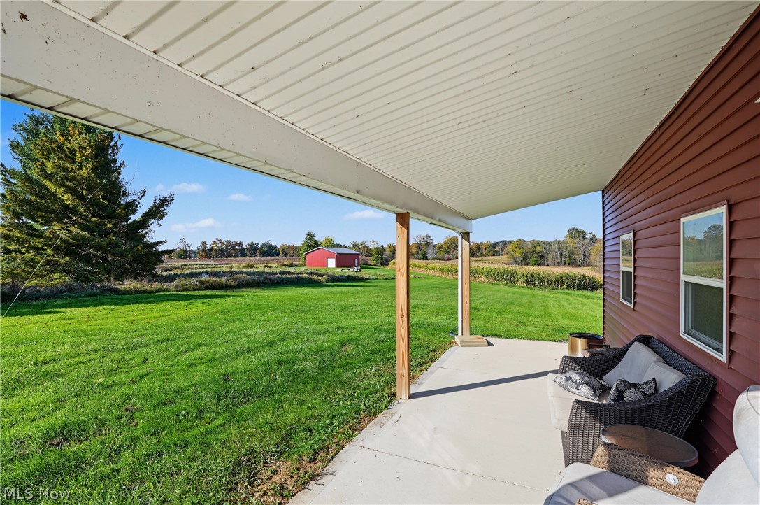 3167 State Route 225 Diamond OH 44412
