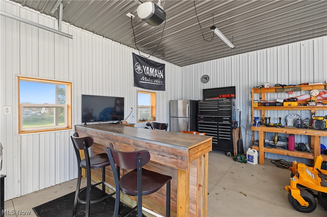 3167 State Route 225 Diamond OH 44412